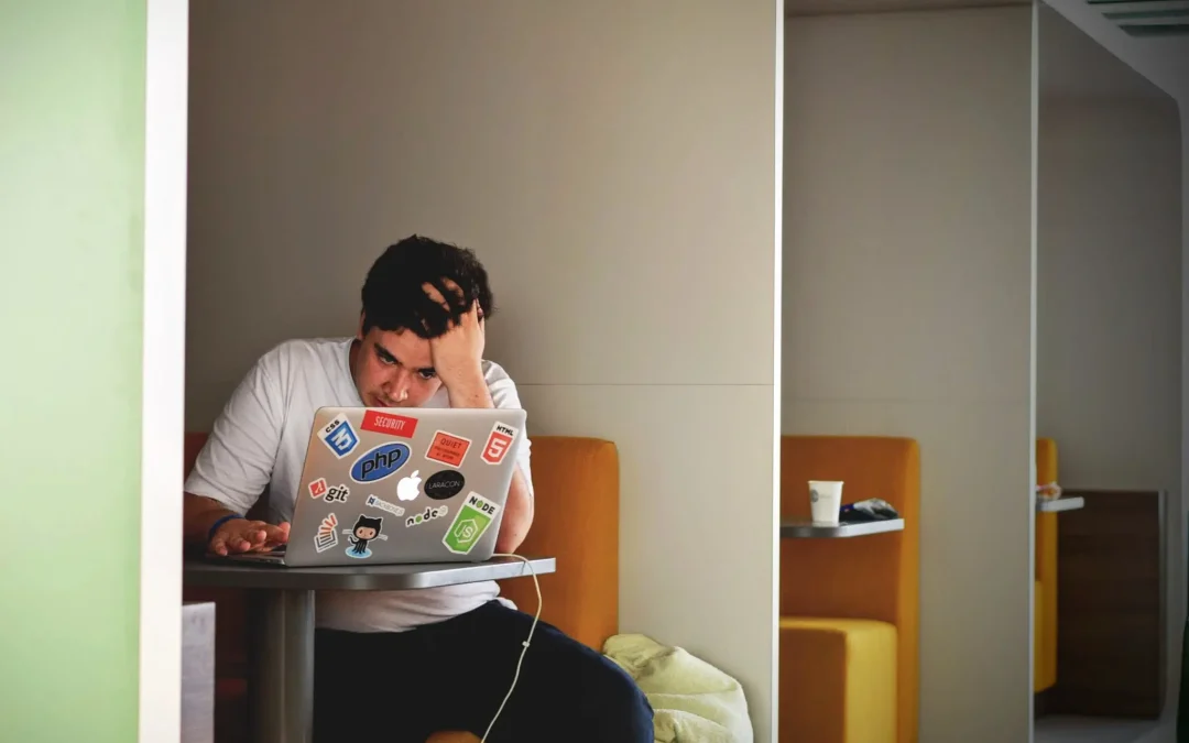 7 Ways to Be More Mindful at Work